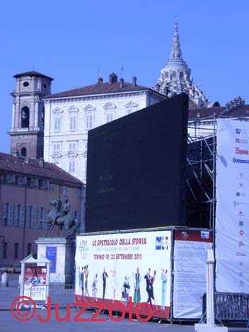 P9239282