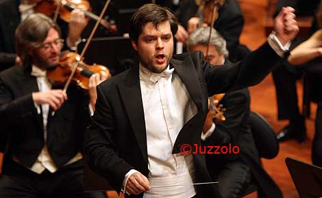 Photograph: Pasquale Juzzolino +393478806180